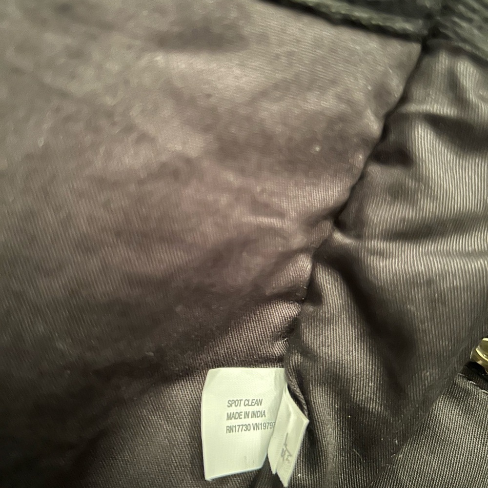 Universal Threads artisan textured cotton stripe lined tote bag.  Snap closure. - Picture 13 of 13